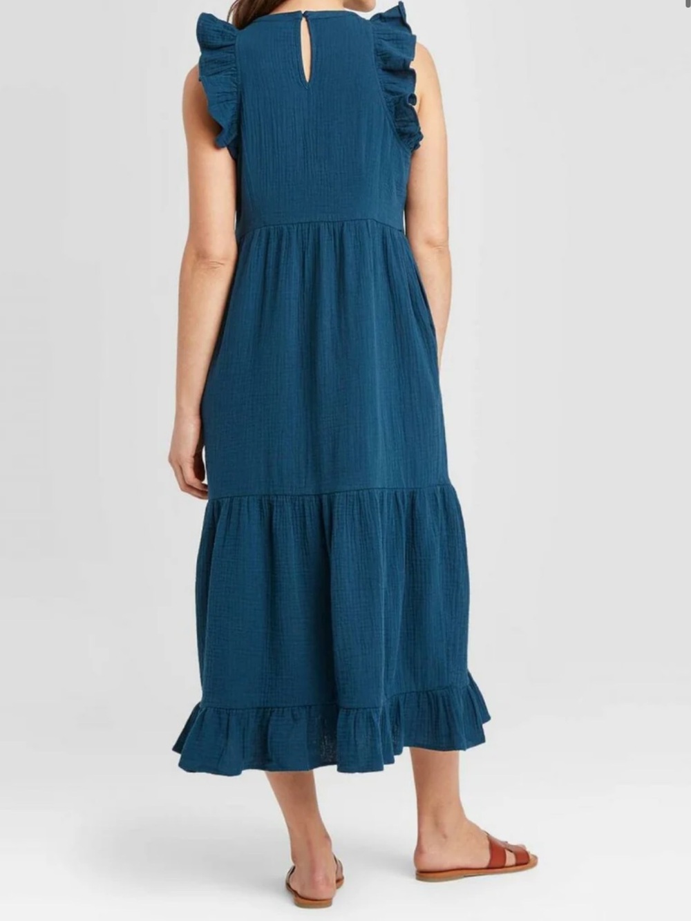Ruffled Sleeve Tiered Midi Dress in Vibrant Red Size Large - Picture 6 of 6